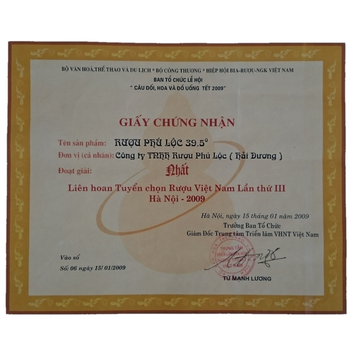 Bằng khen giải nhất liên hoan rượu
